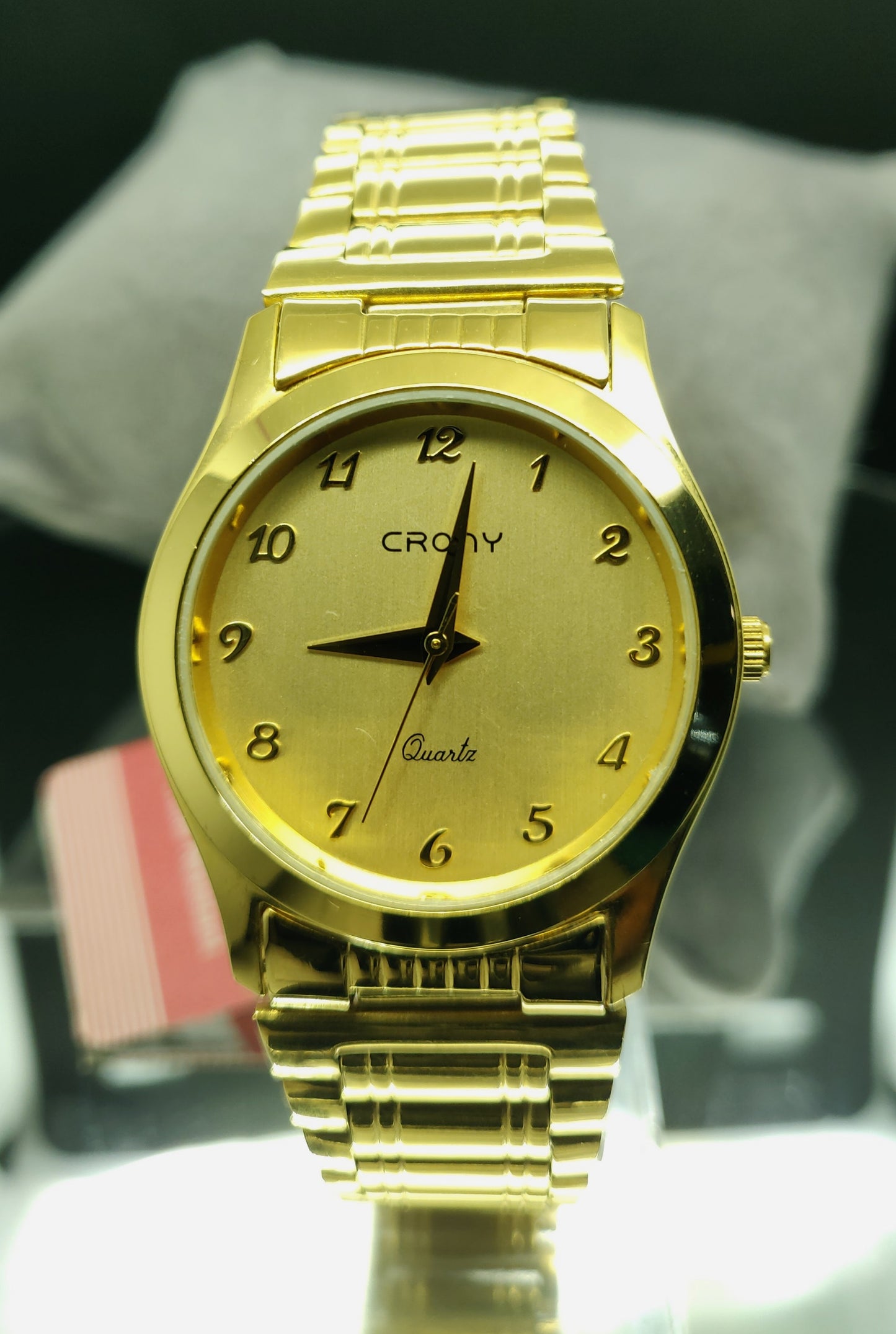 Crony Premium Golden Metal Chain Analog Wrist Watch for Men