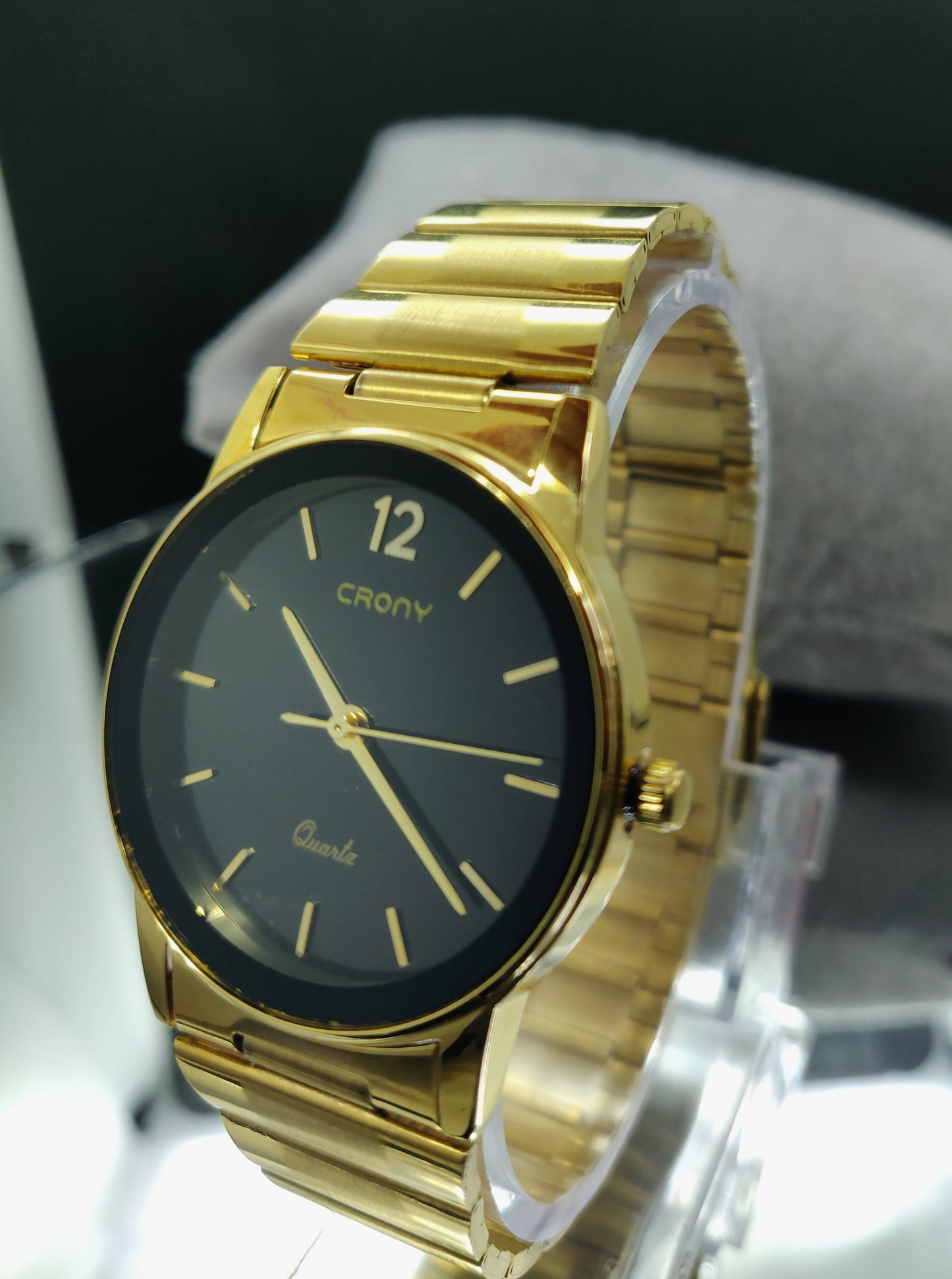 Crony Premium Golden Metal Chain Analog Wrist Watch for Men