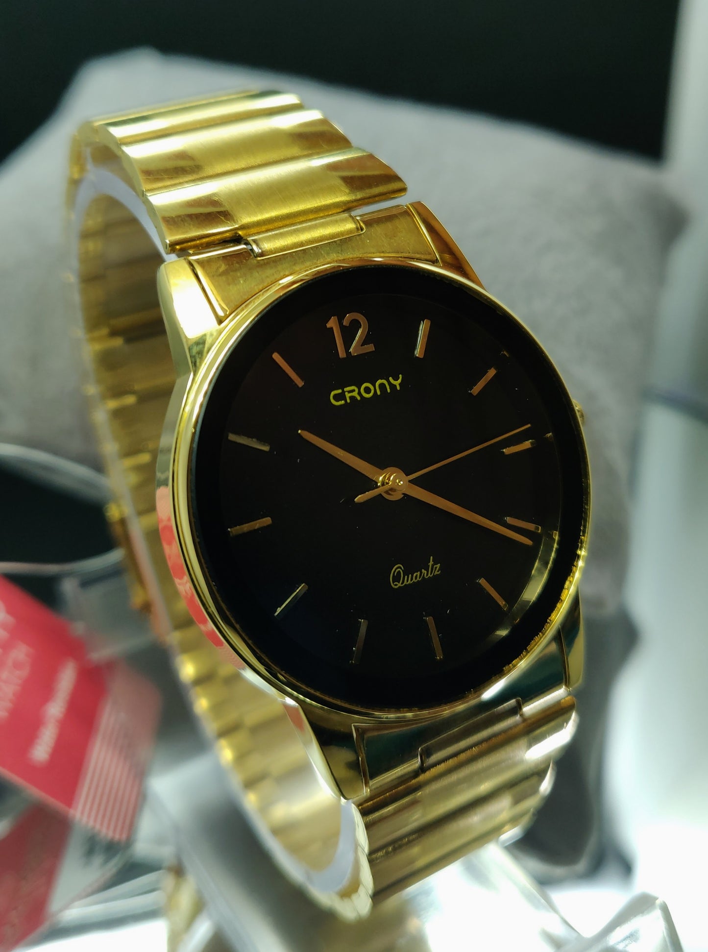 Crony Premium Golden Metal Chain Analog Wrist Watch for Men