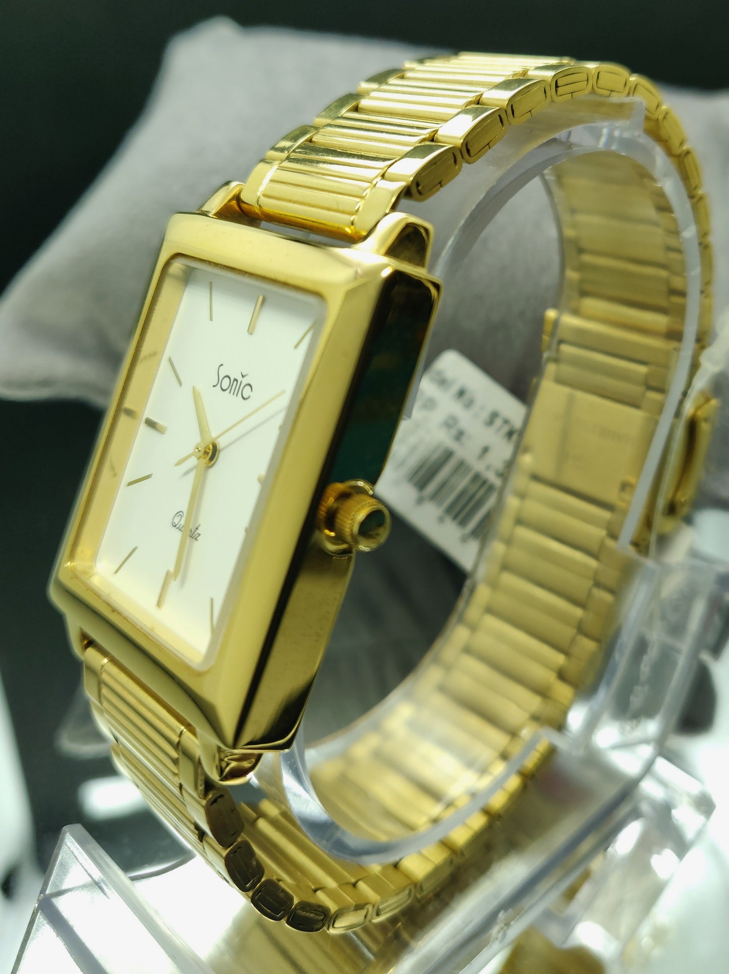 Sonic Premium Golden Metal Chain Analog Wrist Watch for Men