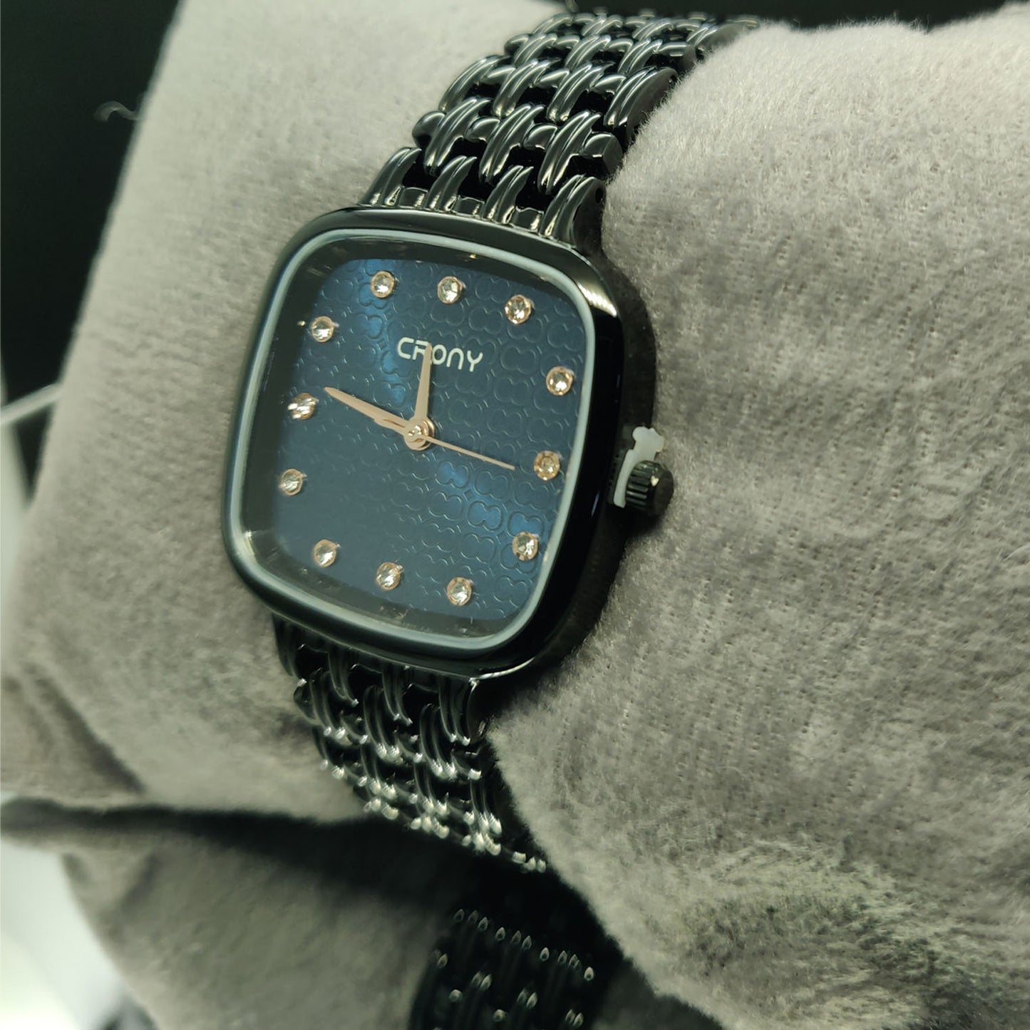 Crony Premium Black Metal Chain Analog Quartz Watch for Women's